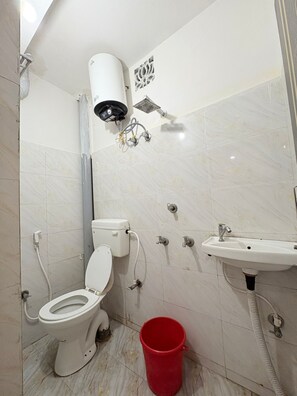Bathroom - Deoghar Hotel shivay palace (Deoghar)