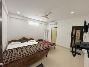 Free WiFi - Deoghar Hotel shivay palace (Deoghar)