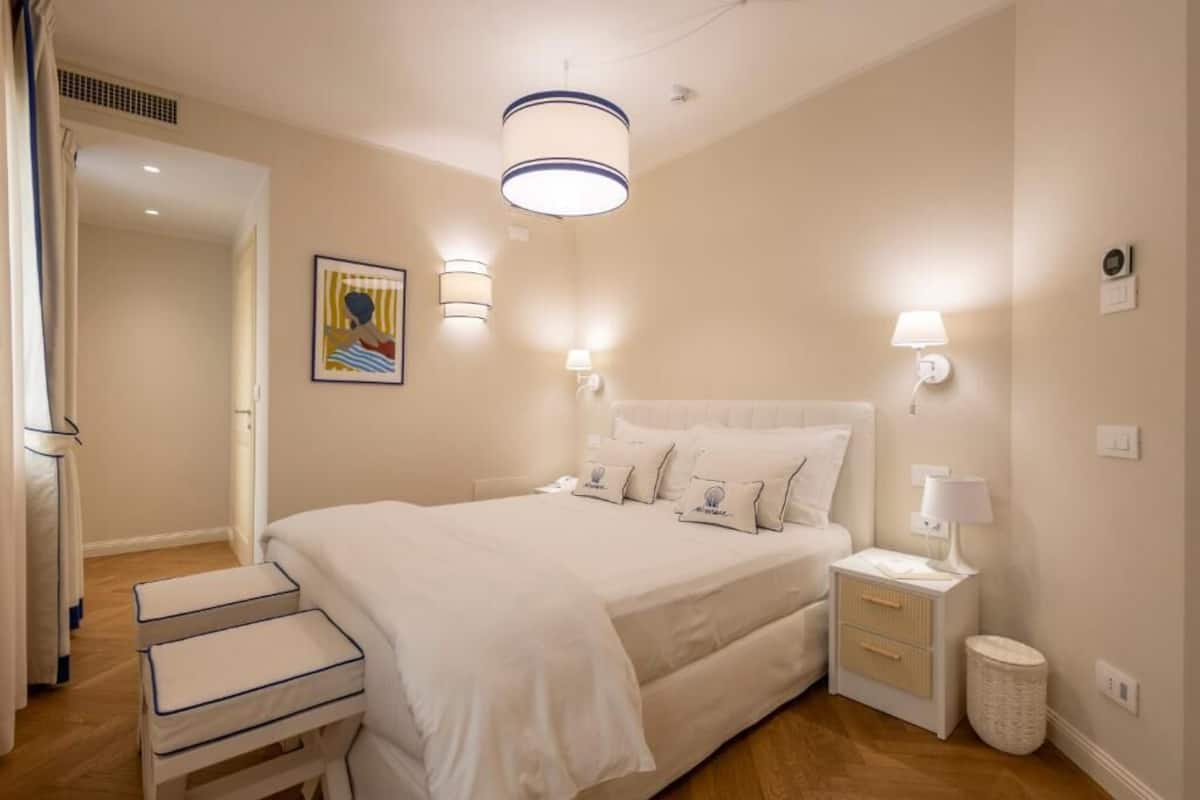 Comfort Double Room | In-room safe, blackout drapes, soundproofing, free WiFi