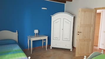 Deluxe-lejlighed - udsigt til have | Mørklægningsgardiner, strygejern/strygebræt, gratis Wi-Fi