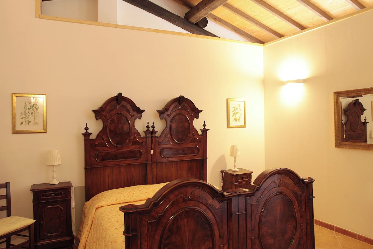 Blackout curtains, iron/ironing board, free WiFi