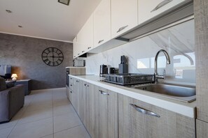 Penthouse, Sea View | Private kitchen - Serene 2BR Penthouse - Sea View Terrace (St. Paul's Bay)