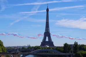 View from property - PARISUHOME (Paris)