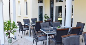 Outdoor dining - Hotel Villa Mala Porec (Porec)