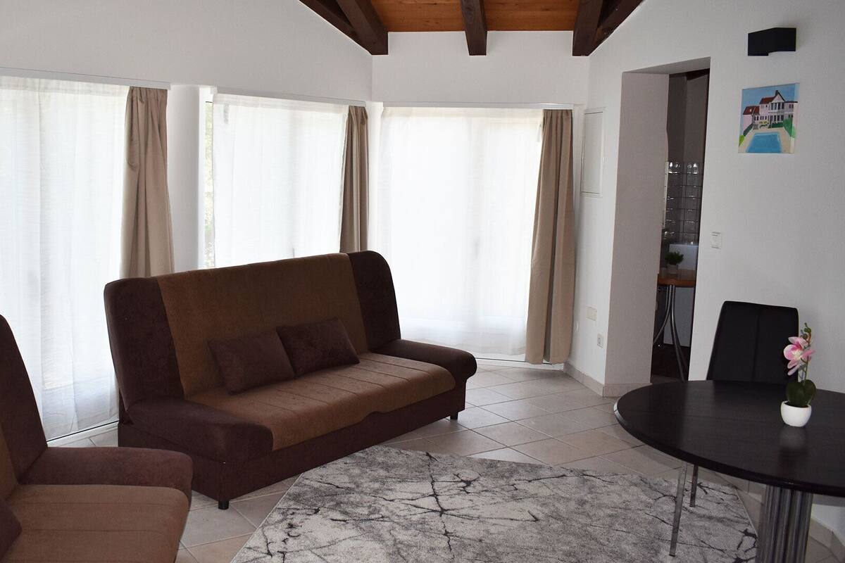 Superior Suite, Balcony | In-room safe, free WiFi, bed sheets