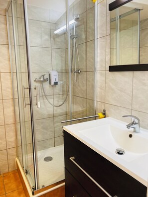 Handtücher, Toilettenpapier