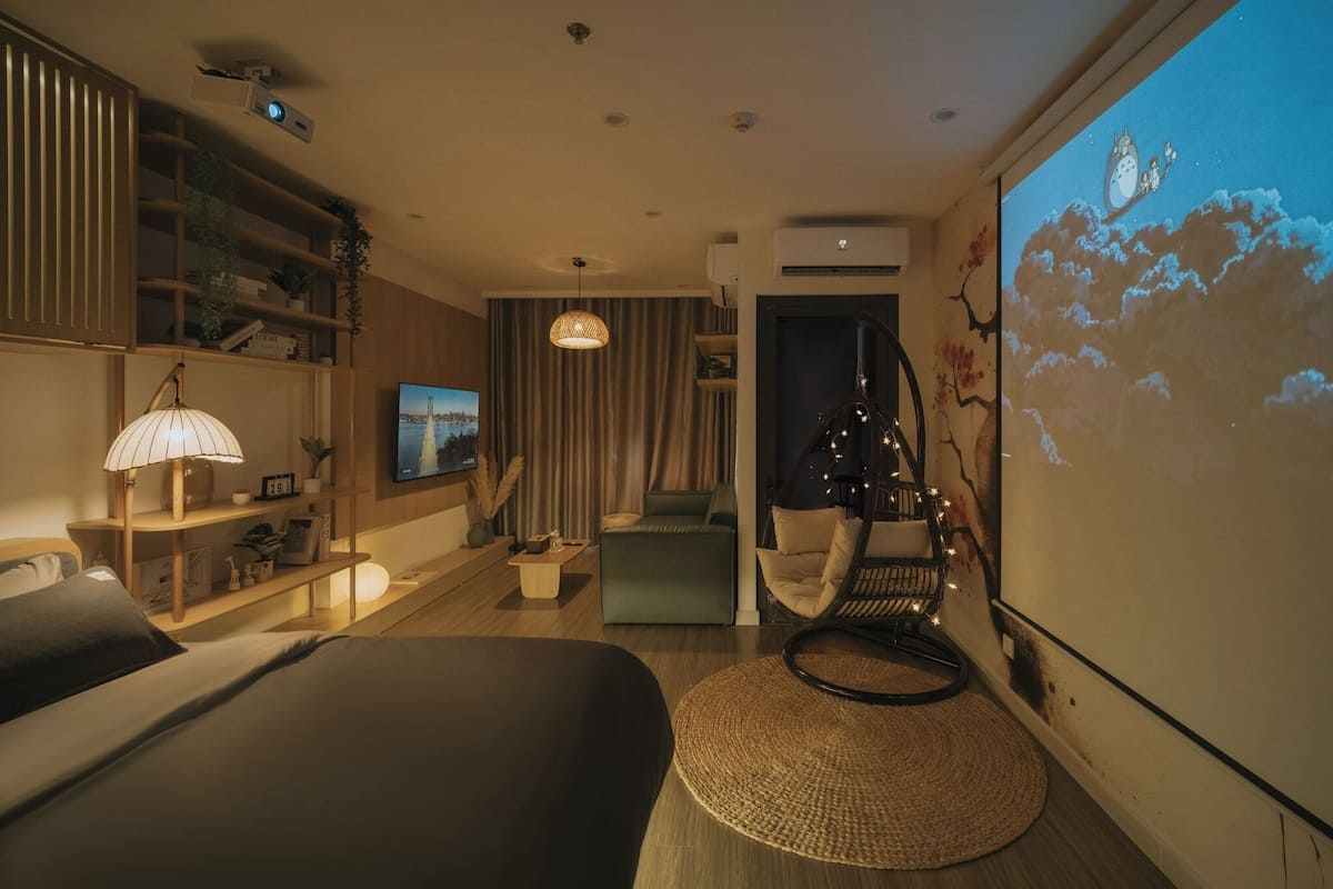 Item bar mini percuma, dihias secara berasingan