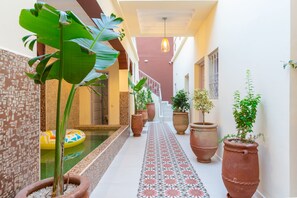 Interior - Casa Diego, Riad 6 rooms, central, ideal for groups & families (Marrakech)