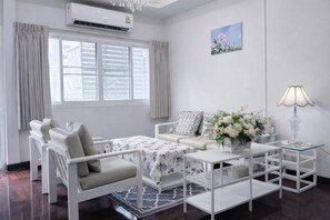 Deluxe Apartment, Kitchen, City View | Living area - Blissful Heaven Residence (Bangkok)