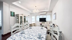 Deluxe Apartment, Kitchen, City View | Interior - Blissful Heaven Residence (Bangkok)