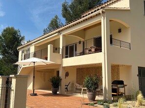 Exterior - Villa with pool & large shaded terrace - Provence, absolute calm! (Mollans-sur-Ouvèze)