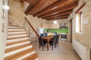 Microwave, oven, stovetop - 3-Min Drive to Kalyves Beach, Stone Home with Private Pool in Armenoi Center (Chania)
