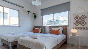 Apartment, 3 Bedrooms, Kitchen, City View | Egyptian cotton sheets, premium bedding, blackout drapes - Citrus 3-BR Apt. & Balcony in Larnaca (Larnaca)