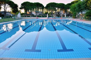 Pool - Cozy flat with shared pools and private garden (Bibione)