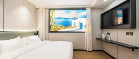 Romantic Studio Suite