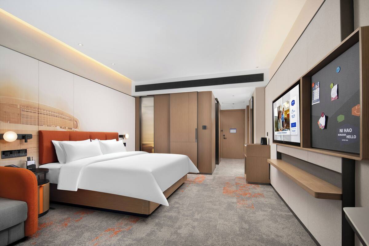Habitación individual de lujo, vistas a la ciudad | Escritorio, espacio para trabajar con un portátil, cortinas opacas