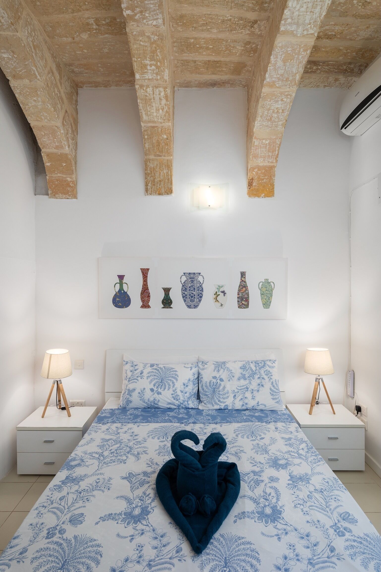 Apartment, City View | Blackout drapes, iron/ironing board, free WiFi