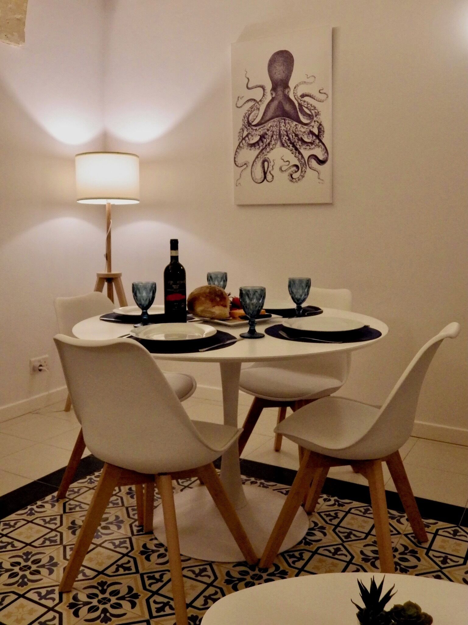 Apartment, City View | Dining