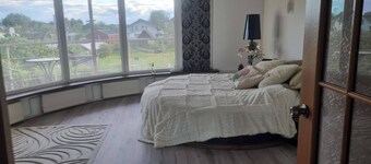 Serene 4-bedroom House Rental in Historic Rīga