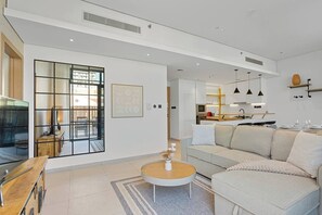 TV - Urban Chic 1 Bedroom w/ big Balcony Kitchen in JVC (Jumeirah Village Circle (JVC))