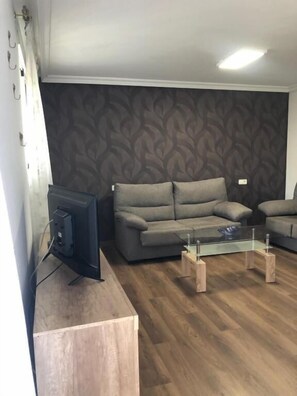 Apartment, 2 Bedrooms, Kitchen, Garden View | Interior - Apartamentos Nicaragua Benidorm  (Benidorm)
