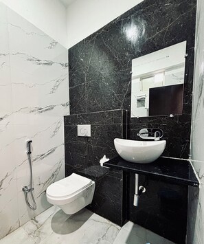 Deluxe Studio | Bathroom | Free toiletries, towels, shampoo, toilet paper - The Ravishya Retreat (Ayodhya)