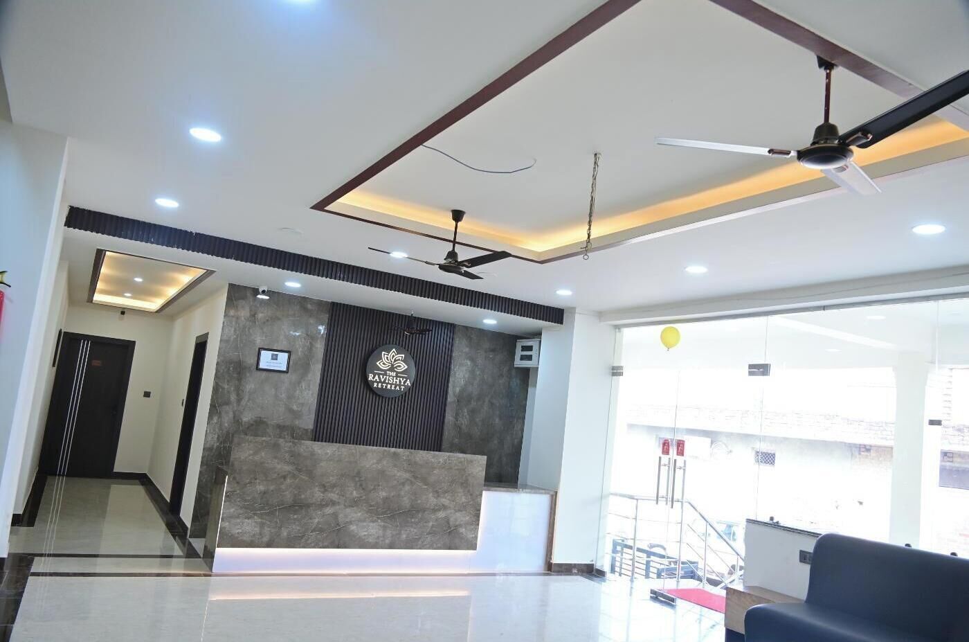 Deluxe-studiosviitti | Vastaanotto