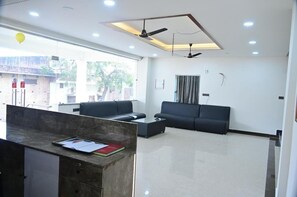 Deluxe Studio Suite | Lobby - The Ravishya Retreat (Ayodhya)