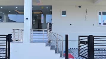 Deluxe Studio Suite | Exterior detail