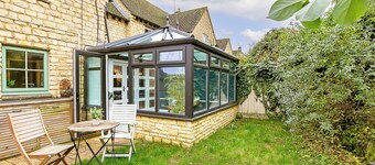 科茨沃爾德美麗三臥室小屋