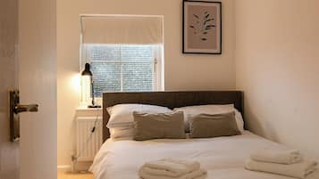 Iron/ironing board, free WiFi