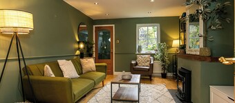 Beautiful 3 Bedroom Cotswold Cottage