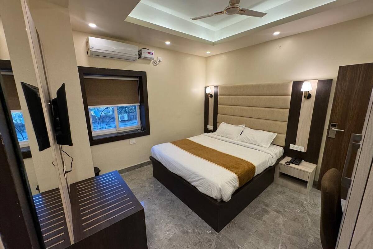 Classic Double Room | Free WiFi
