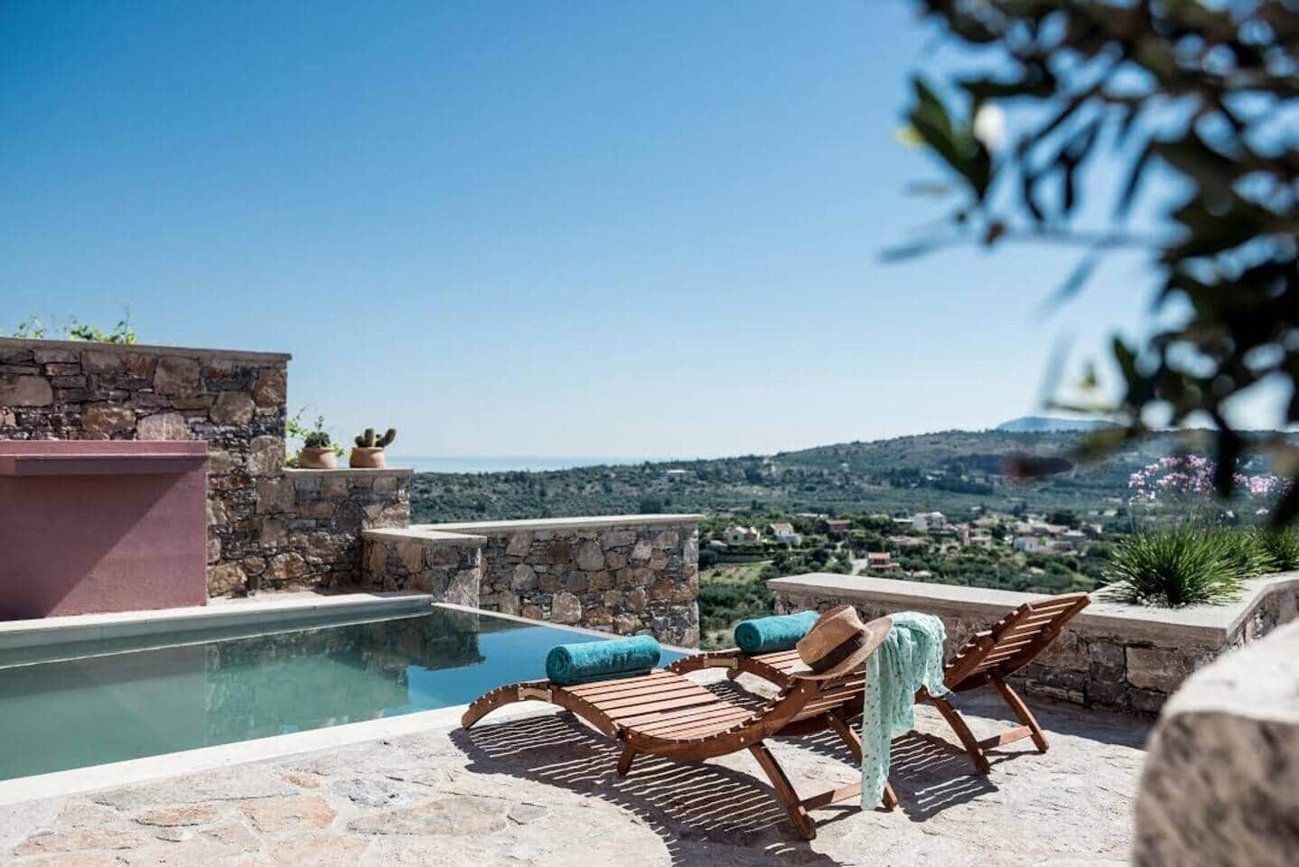 Et oppvarmet basseng