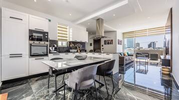 Penthouse, Sea View | Interior