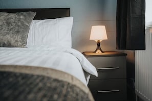 3 chambres, fer et planche à repasser, Wi-Fi, literie fournie