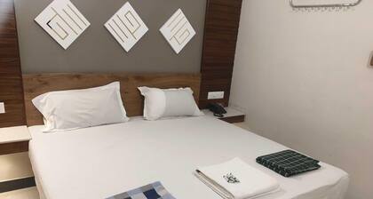 Collection O Kumaranalloor