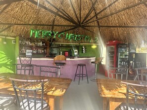 Bar (on property) - Eliye Springs Resort (Lodwar)