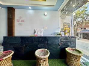 Lobby - Shri Prakash Dham (Vrindavan)