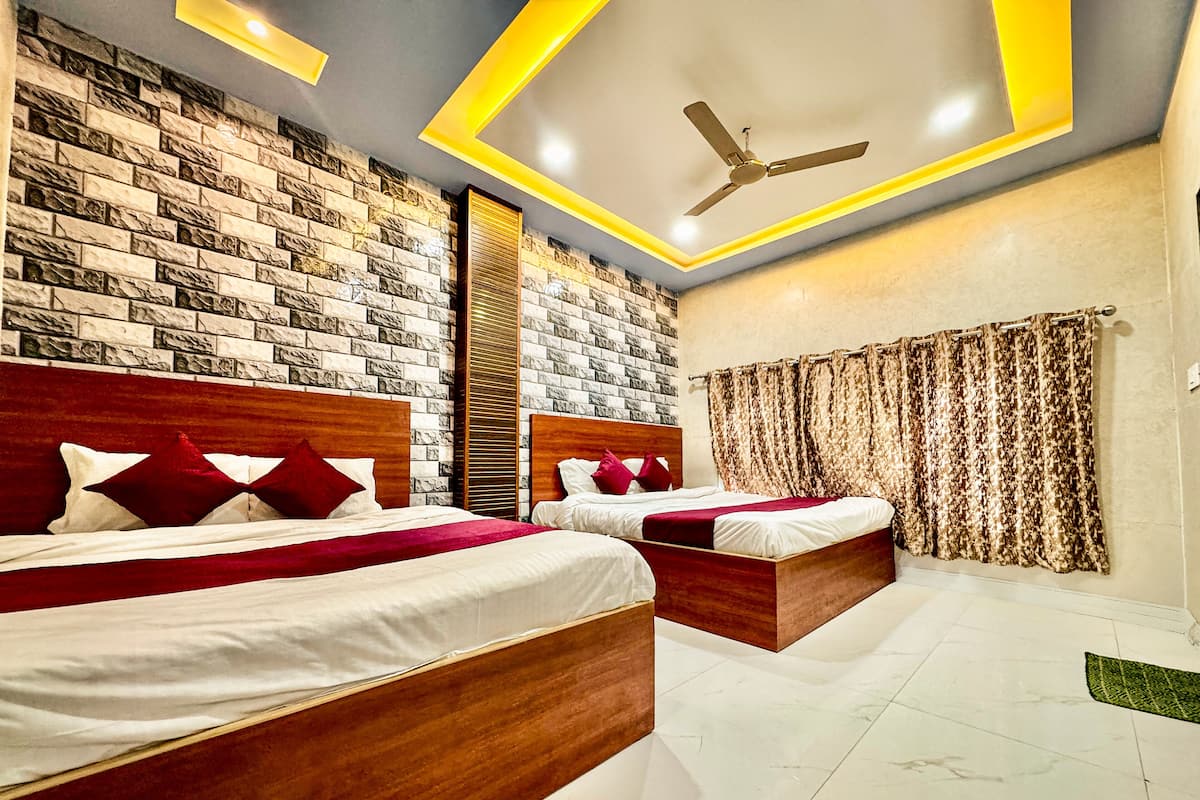 Quarto família | Roupas de cama antialérgicas, Wi-Fi de cortesia, roupa de cama