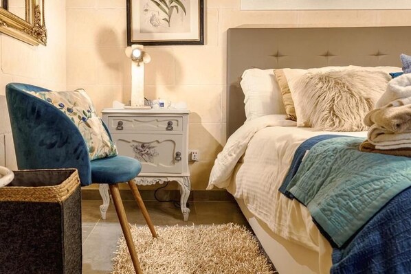 Comfort Double Room | Blackout drapes, iron/ironing board, free WiFi - Ajuga Luxury Boutique B&B  (Qala)