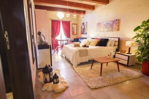 Deluxe Double Room, Balcony | Interior - Ajuga Luxury Boutique B&B  (Qala)