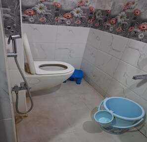 Ducha, cabezal de ducha tipo lluvia, artículos de tocador gratuitos