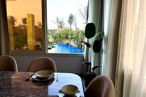 Dining - Luxurious 6-Bedroom Villa with Private Pool – Your Perfect Retreat (New Cairo 1)