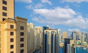 Exterior - LUX The Contemporary Marina View Suite 4 (Dubai)
