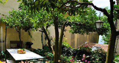 Nice apartment for 5 people with A/C, WIFI and pets allowed