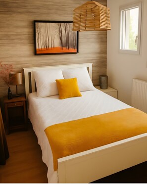 Iron/ironing board, WiFi, bed sheets