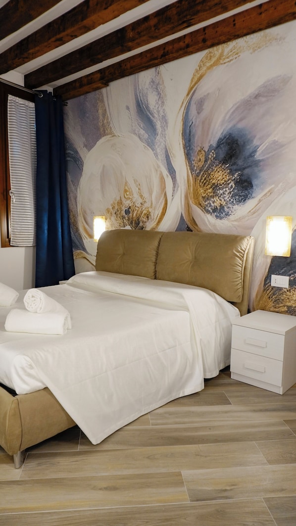 2 bedrooms, WiFi, bed sheets