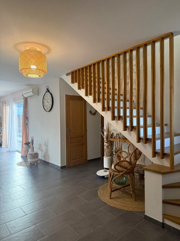 Interior - Superb villa with swimming pool near Lac du Salagou (Le Bosc)