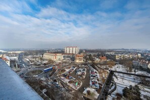 Balcony - Krzywoustego 325 Wrocław | Functional Apartment with a View | Quiet Neighbourhood in Wrocław | Close to Railway Station and Bus Stop (Wrocław)